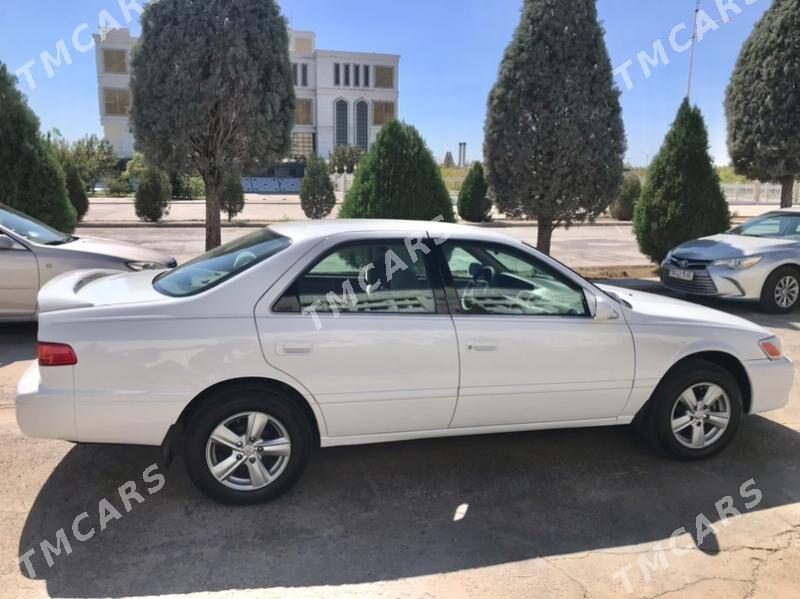 Toyota Camry 2000 - 165 000 TMT - Дашогуз - img 10