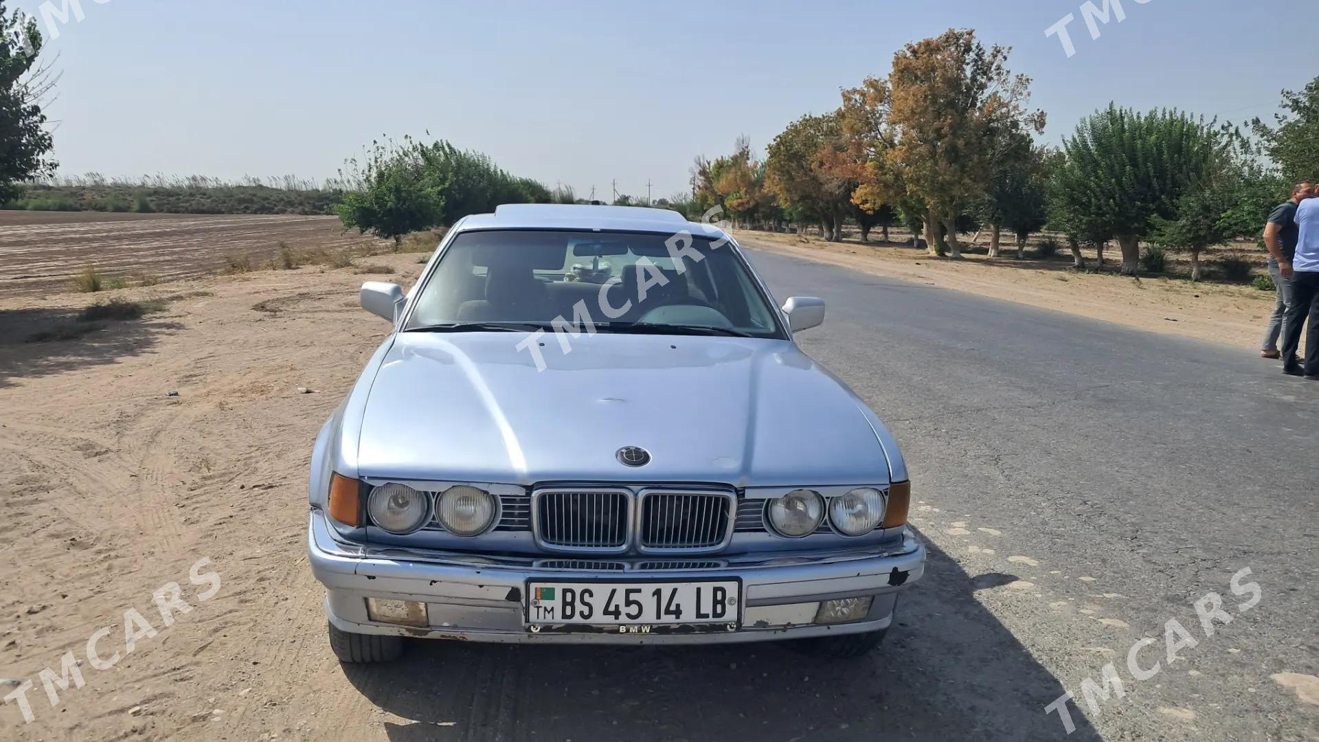 BMW 7 Series 1993 - 35 000 TMT - Керки - img 4