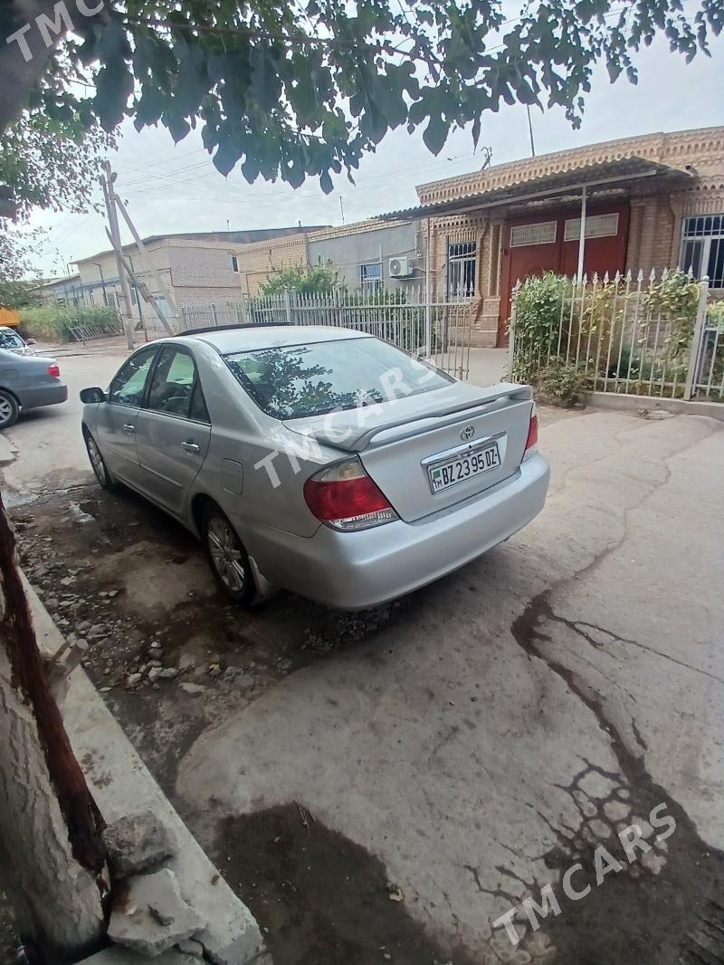 Toyota Camry 2005 - 185 000 TMT - Дашогуз - img 2