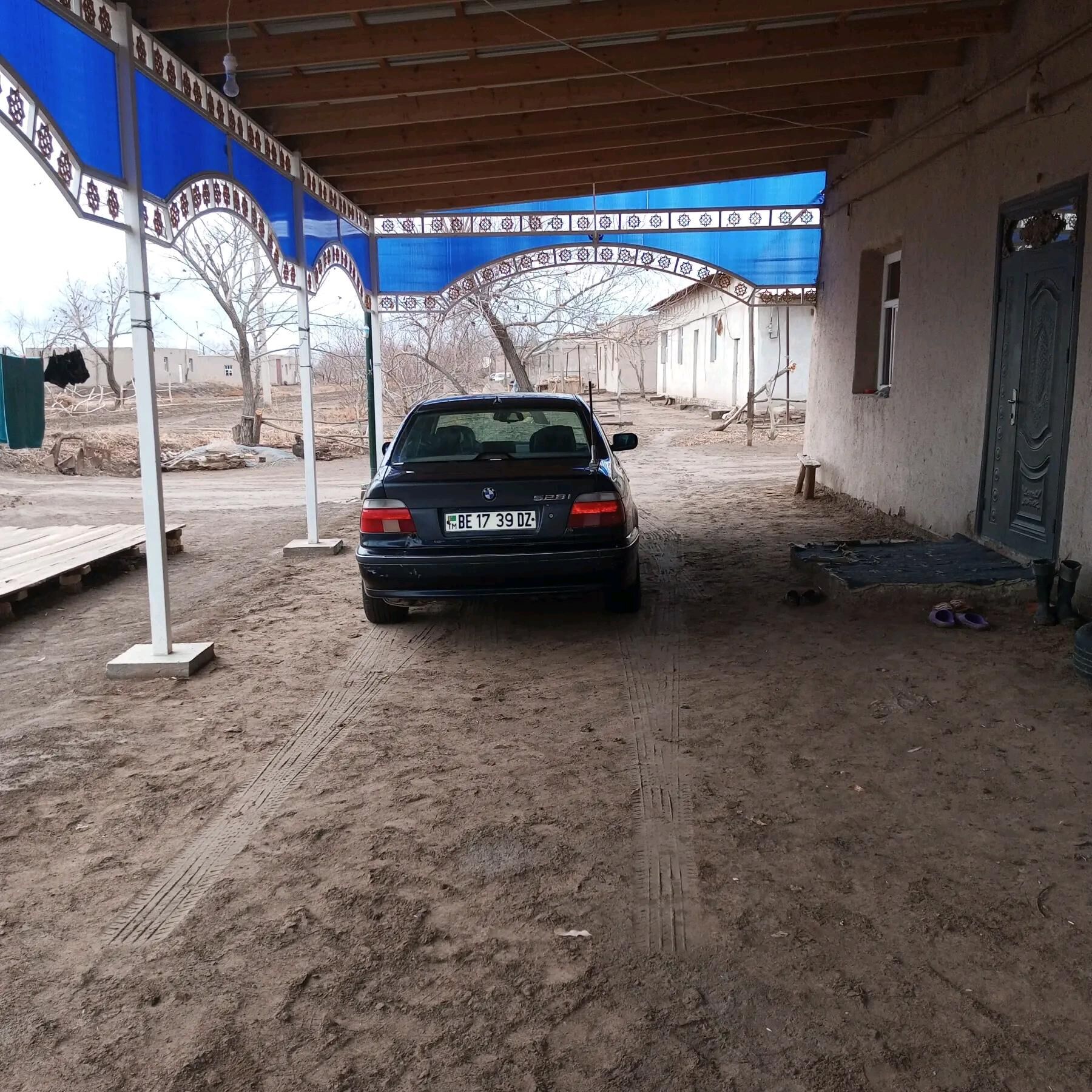 BMW 528 1998 - 70 000 TMT - Акдепе - img 2