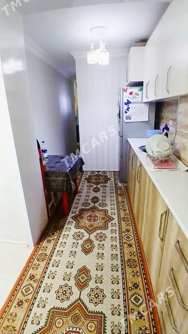 Satlyk 5 mkr 2 etaj 4 komnat - 5 мкр - img 5