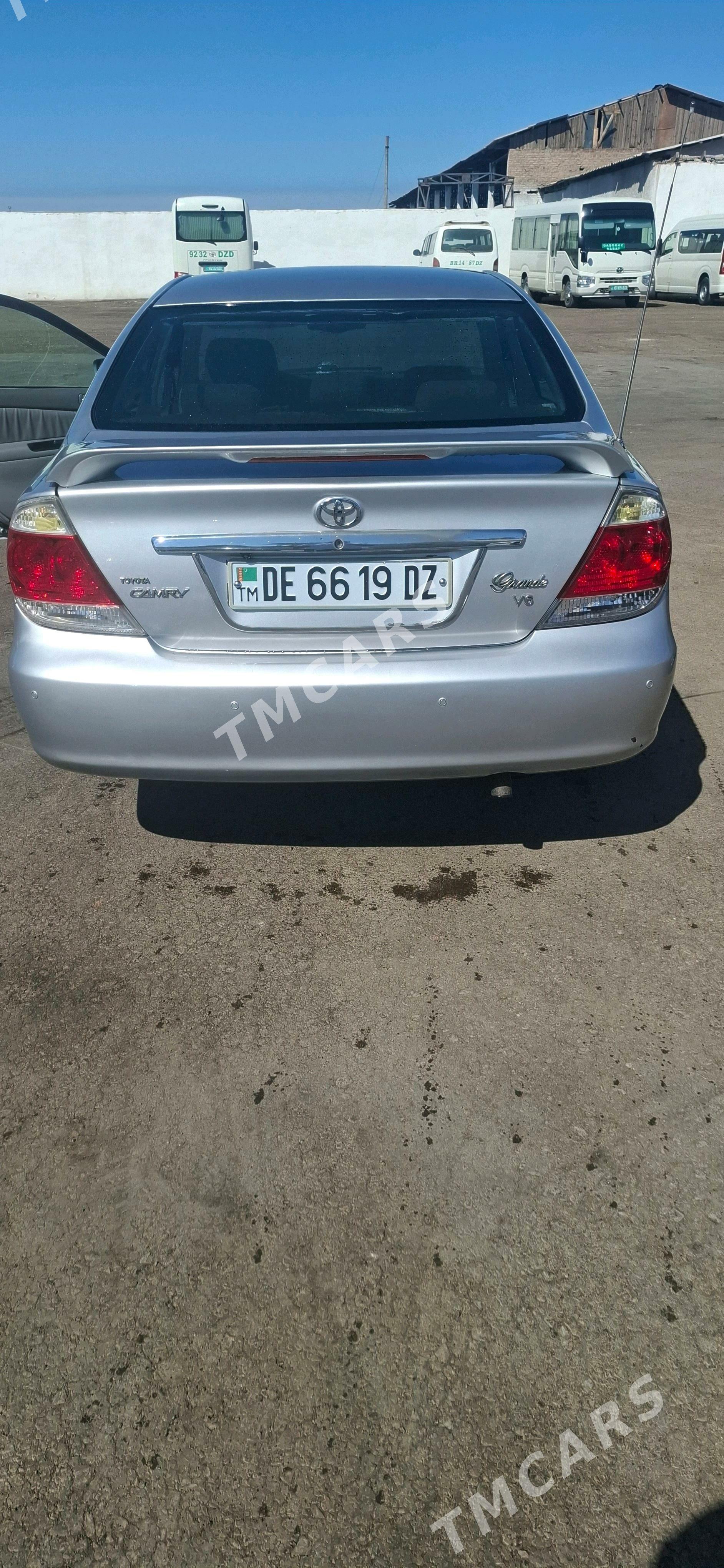 Toyota Camry 2005 - 165 000 TMT - Дашогуз - img 6