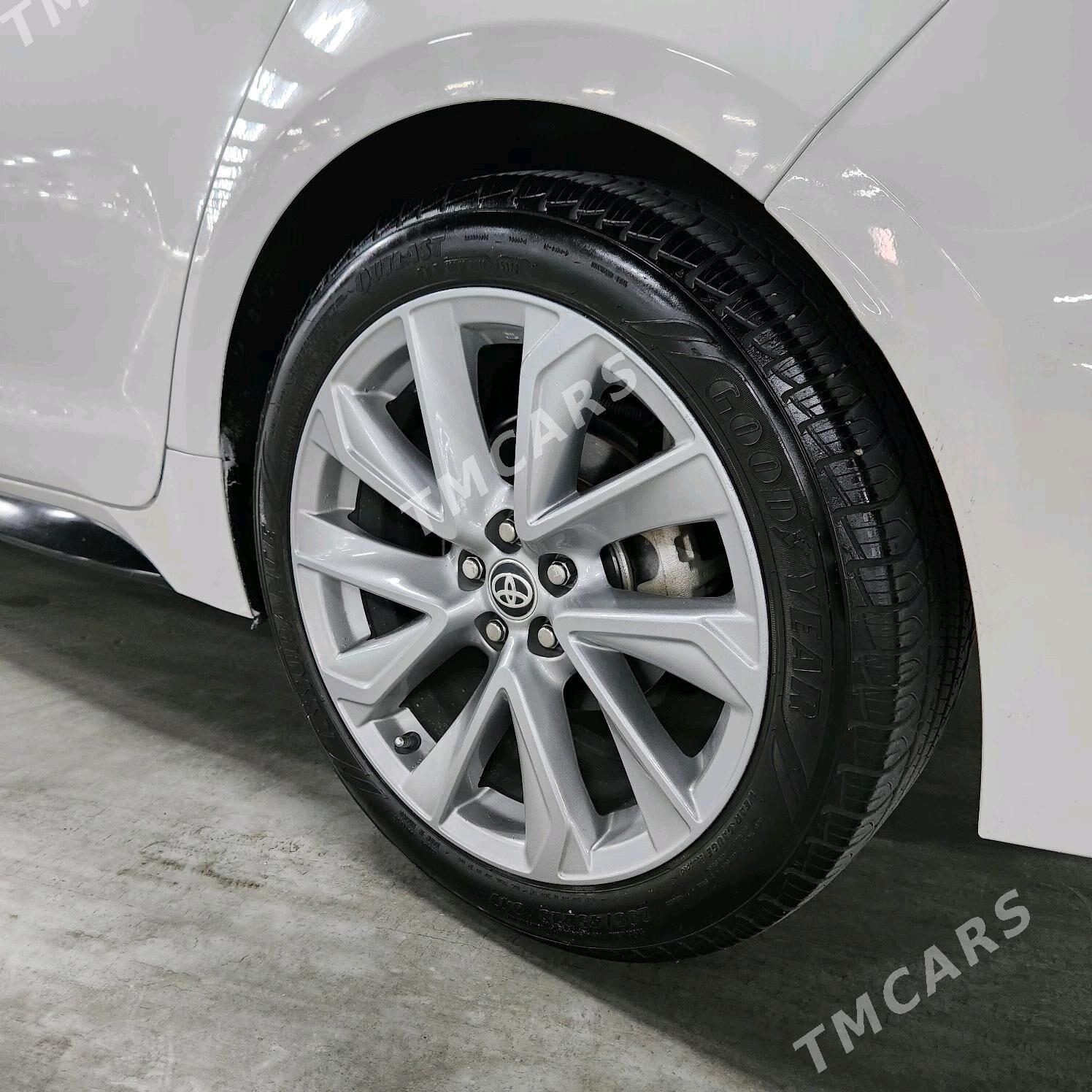 Toyota Corolla 2020 - 255 000 TMT - Ашхабад - img 10