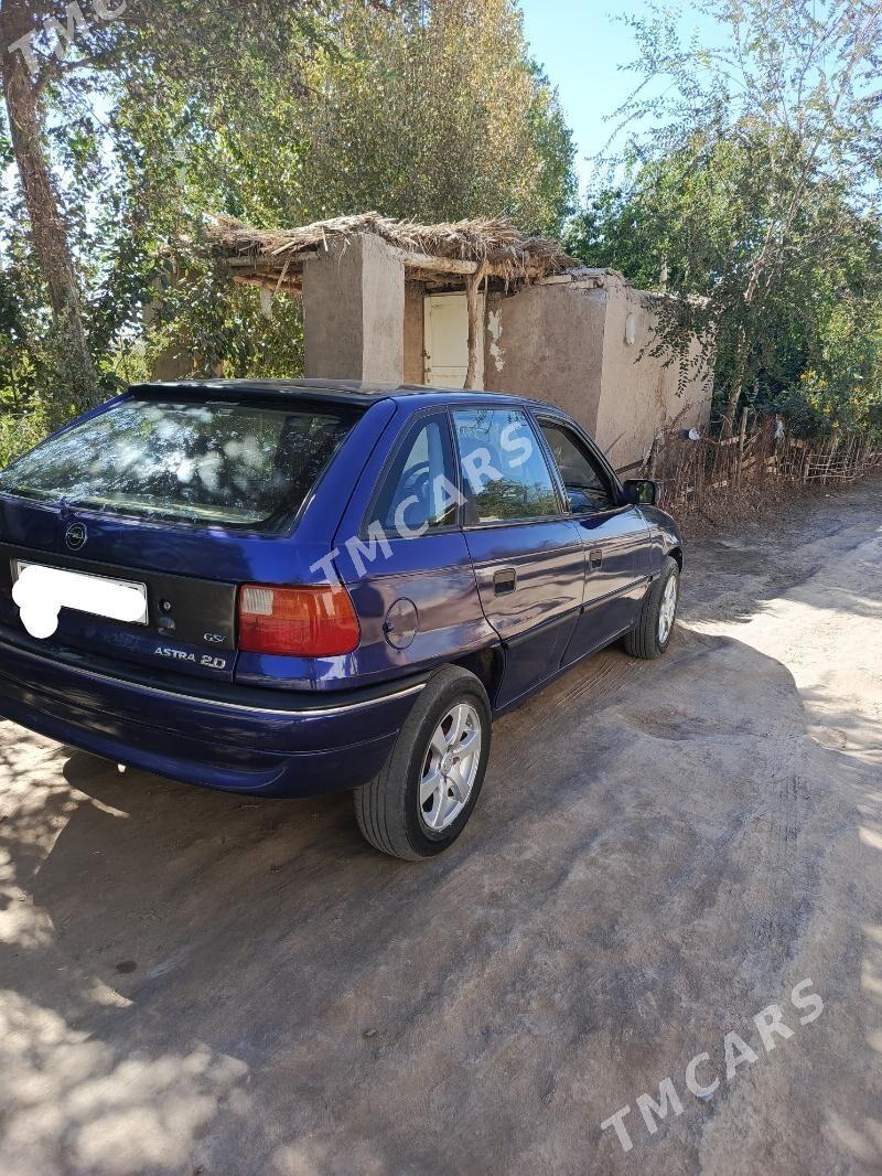 Opel Astra 1995 - 44 000 TMT - Шабатский этрап - img 4