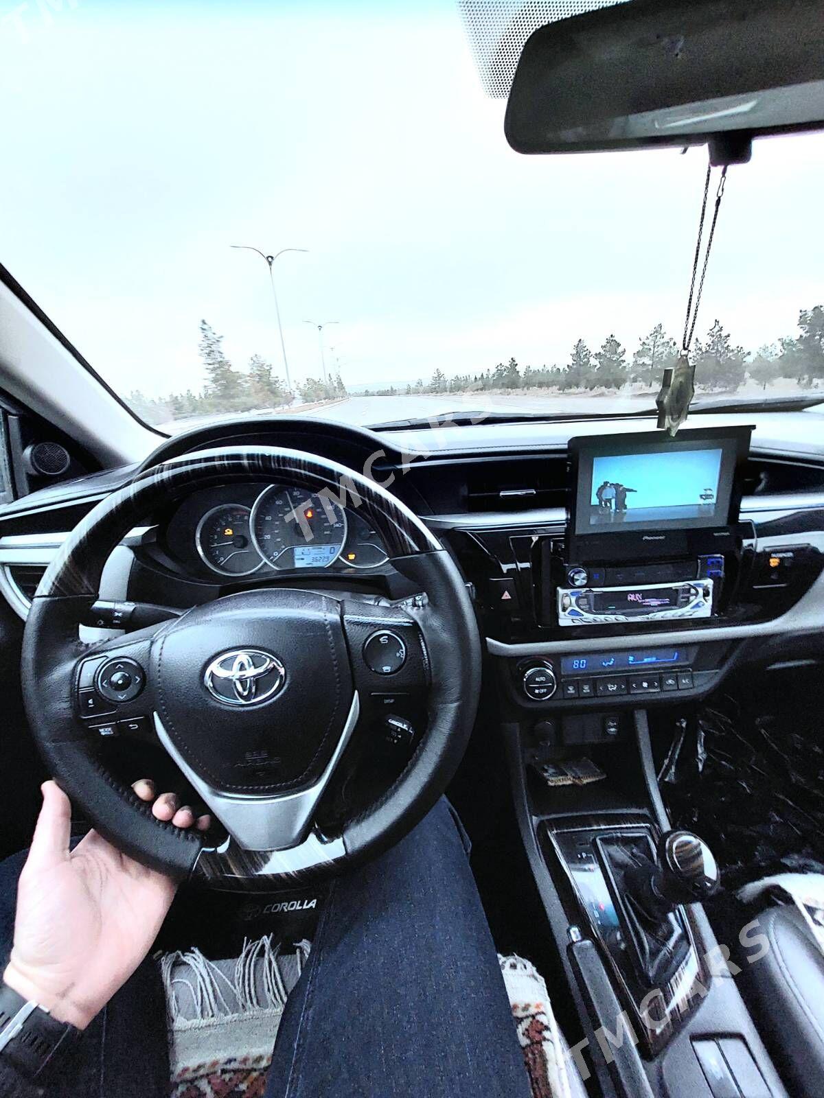 Toyota Corolla 2015 - 190 000 TMT - Ашхабад - img 3