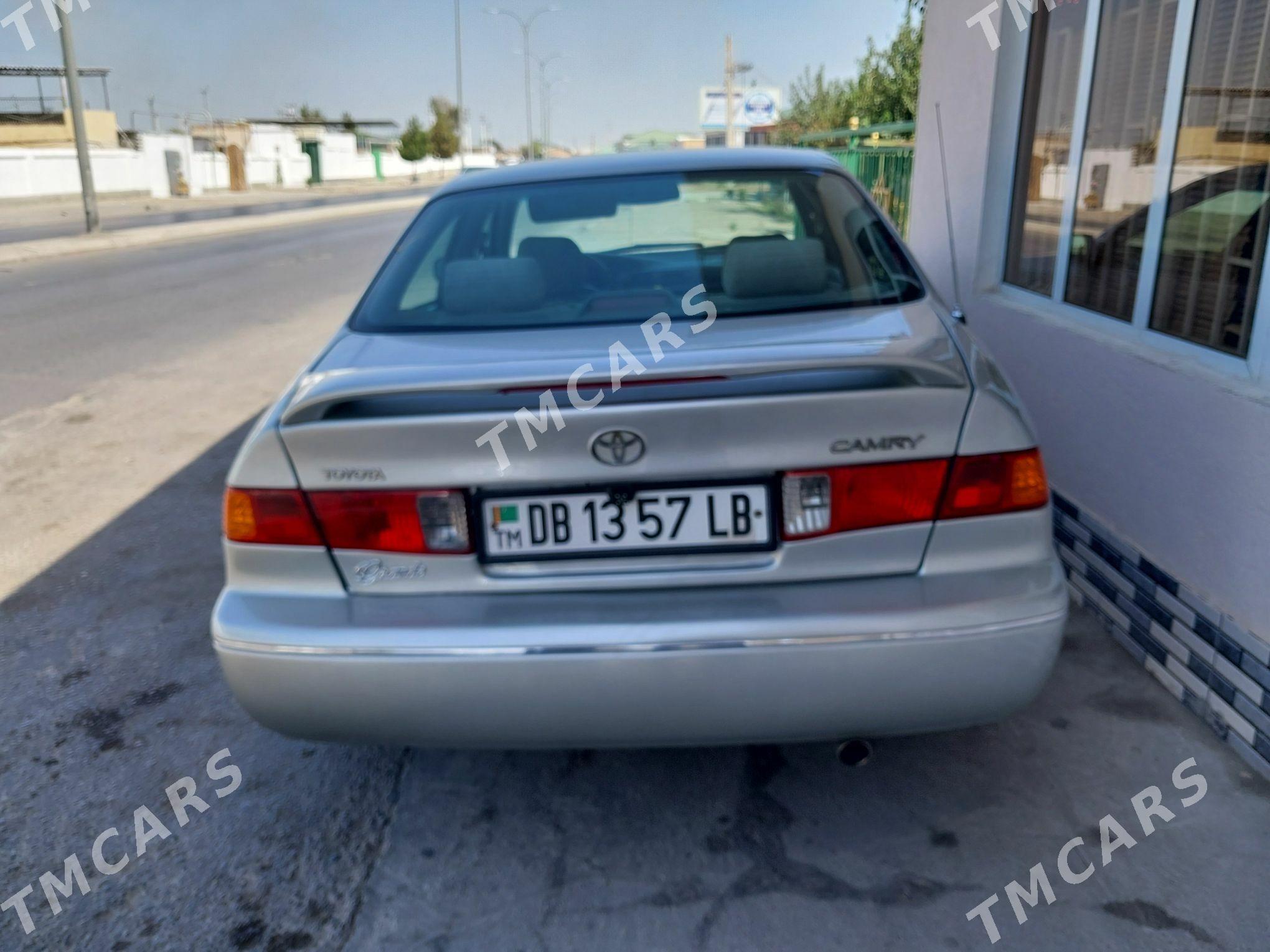 Toyota Camry 2001 - 128 000 TMT - Туркменабат - img 7
