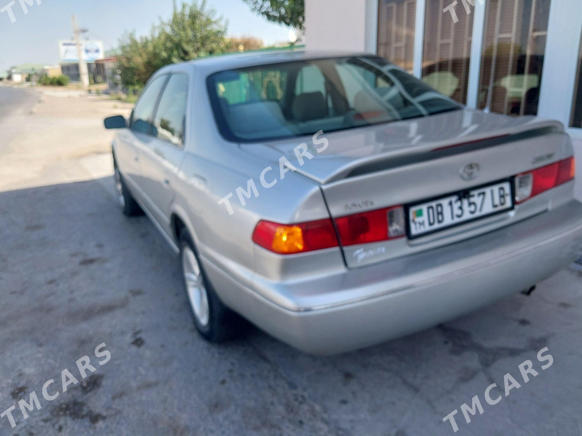 Toyota Camry 2001 - 128 000 TMT - Туркменабат - img 6