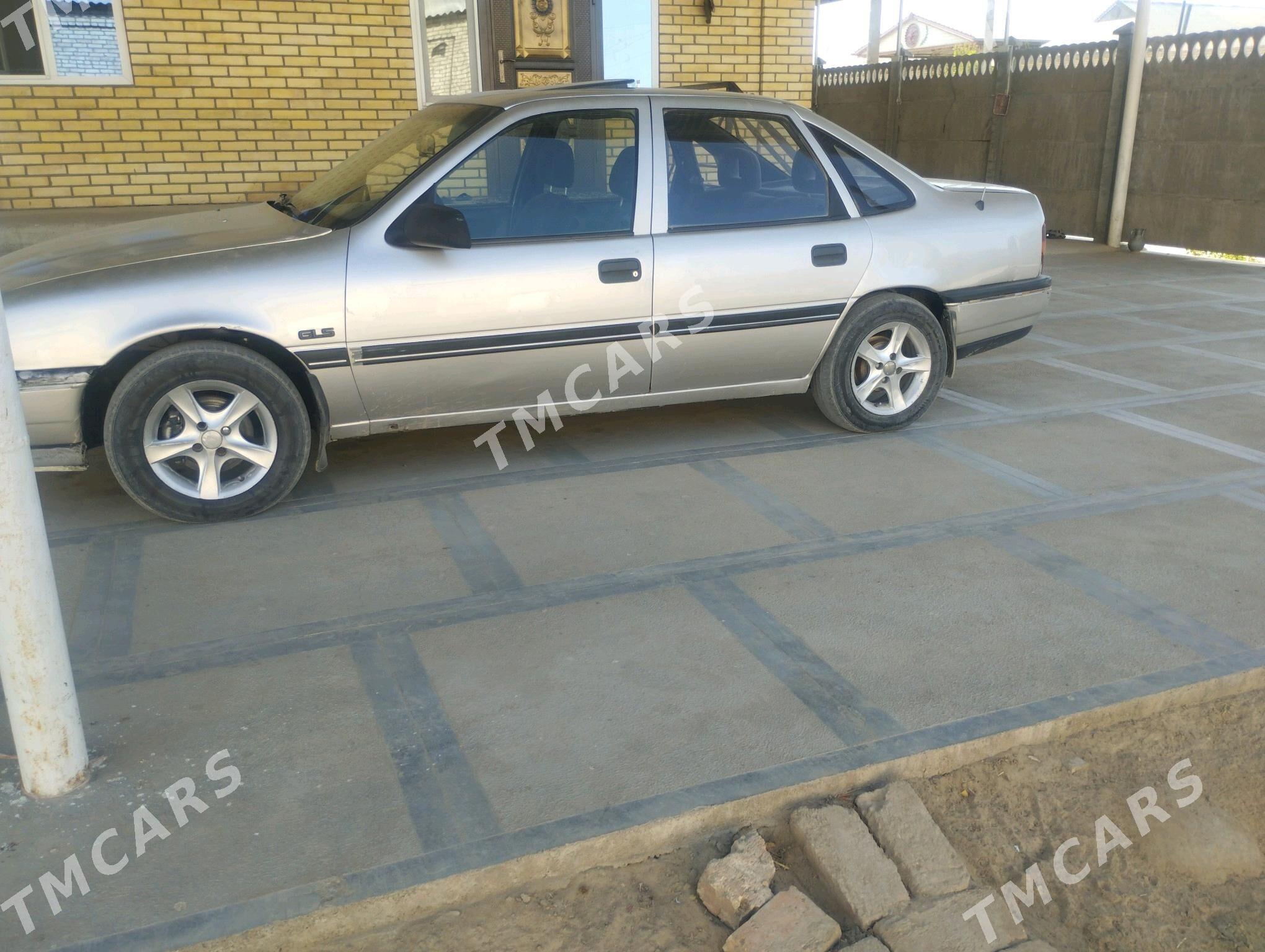 Opel Vectra 1992 - 27 000 TMT - Мары - img 6