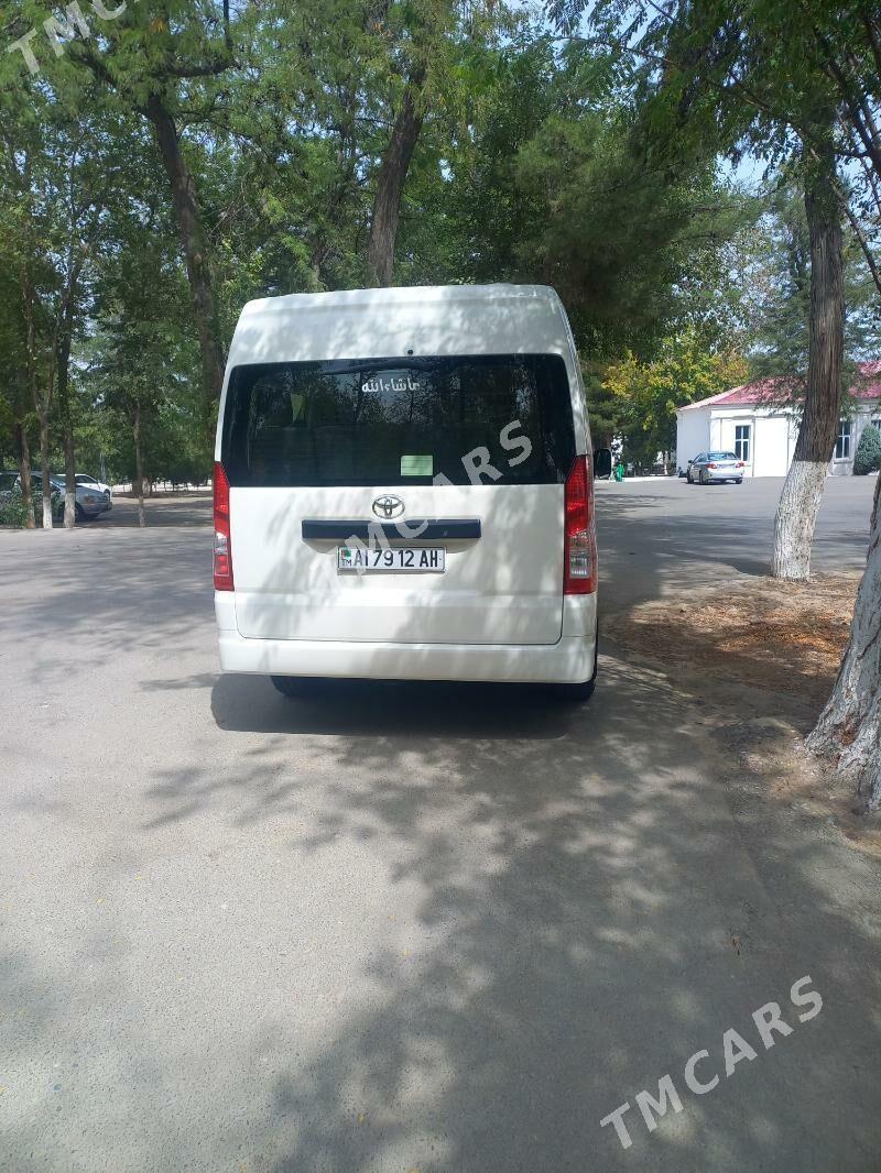 Toyota Hiace 2021 - 680 000 TMT - Анев - img 4