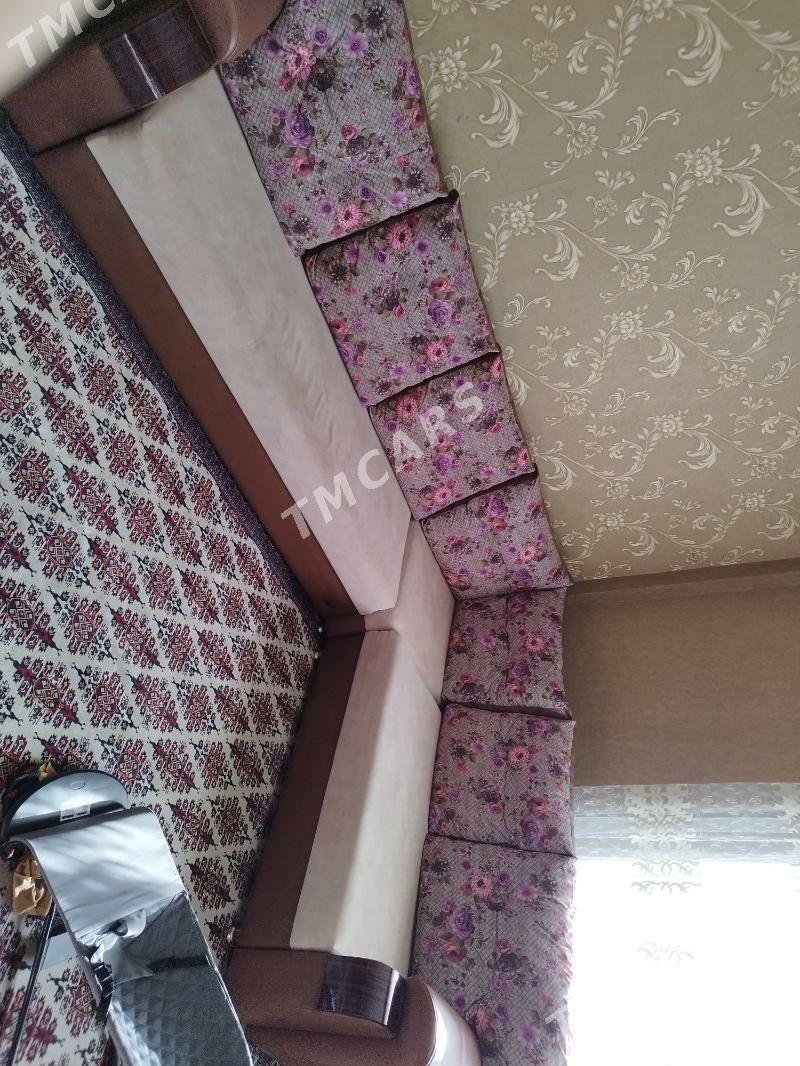 Uglawoy divan - Гуртли - img 3