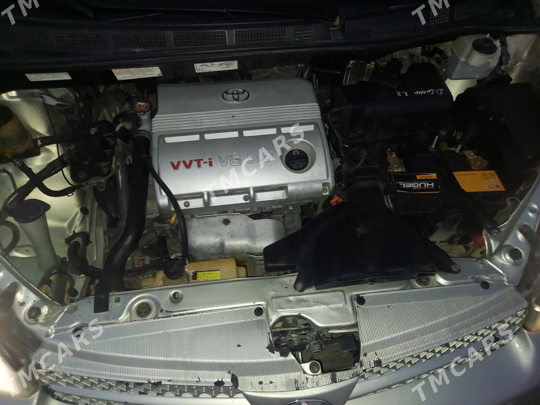 Toyota Sienna 2004 - 240 000 TMT - Балканабат - img 4