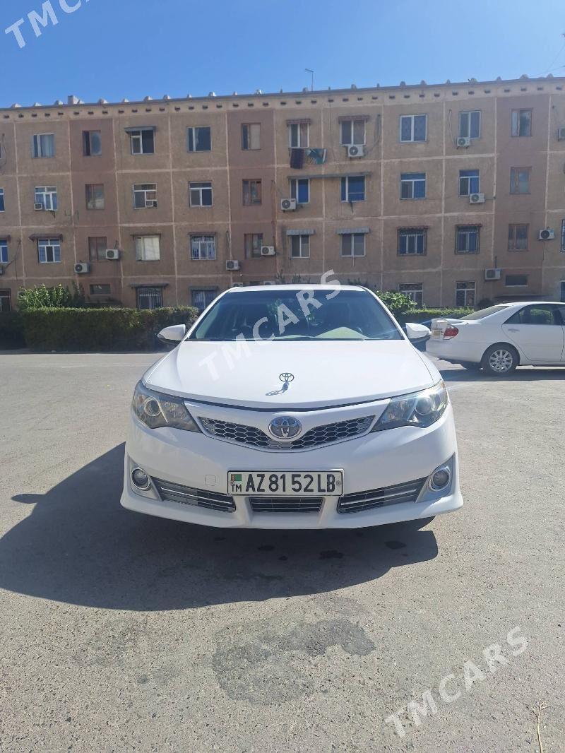 Toyota Camry 2013 - 260 000 TMT - Türkmenabat - img 8