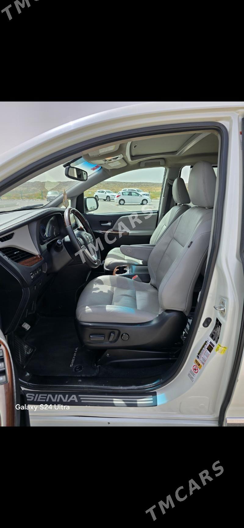 Toyota Sienna 2018 - 450 000 TMT - "Алтын Асыр" Гундогар базары ( Толкучка) - img 4