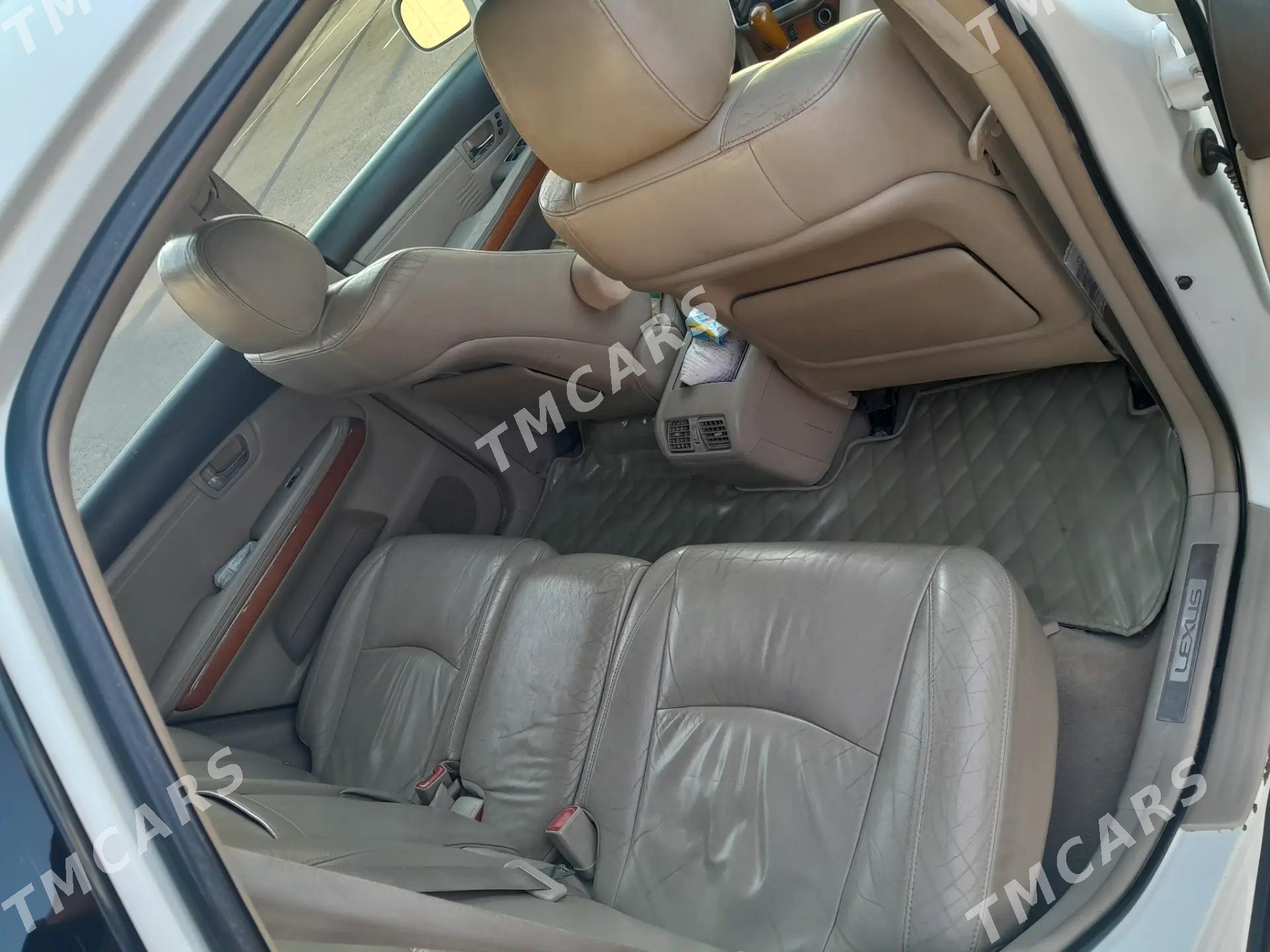 Lexus RX 330 2004 - 200 000 TMT - Türkmenbaşy - img 2