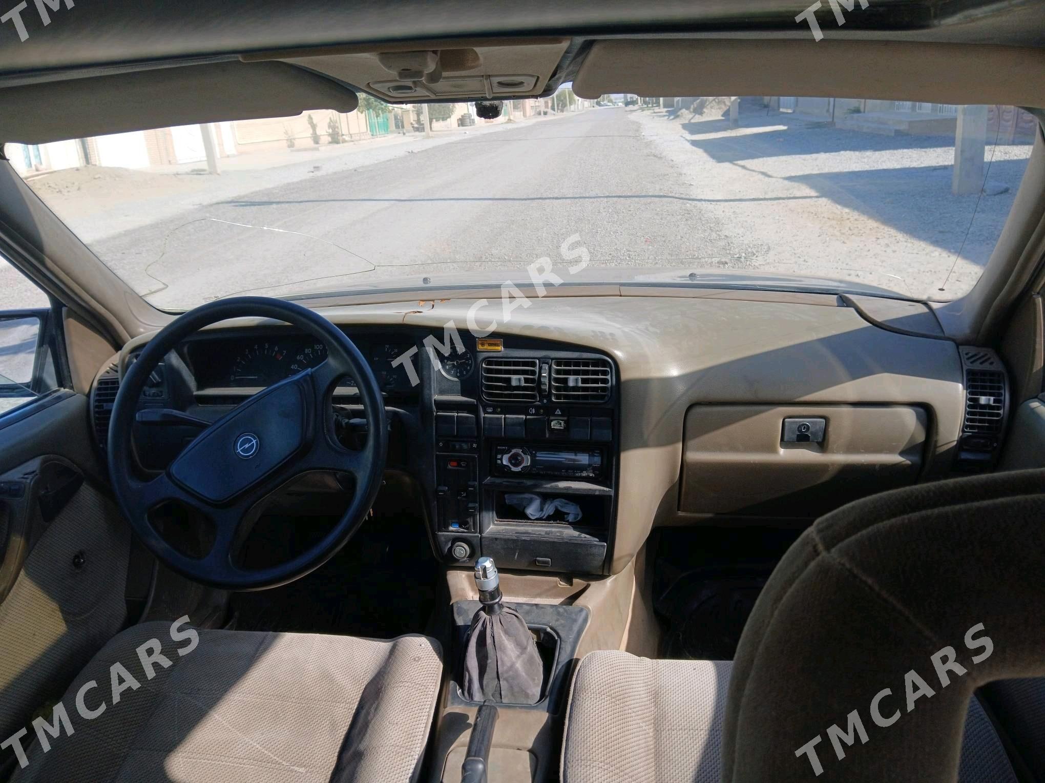 Opel Omega 1990 - 21 000 TMT - Бахарден - img 10