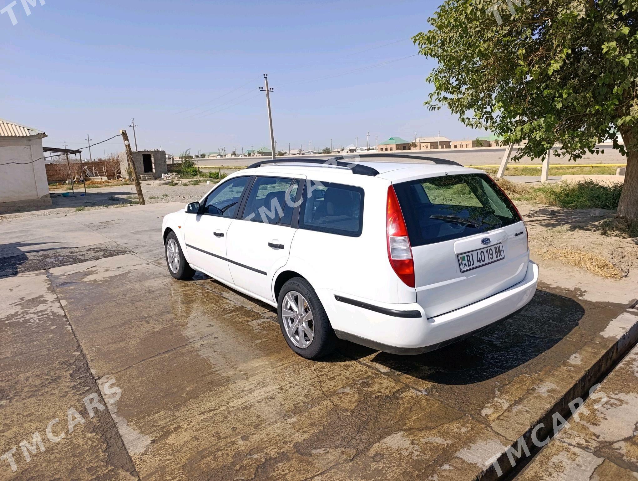 Ford Mondeo 2004 - 50 000 TMT - Gyzylarbat - img 4
