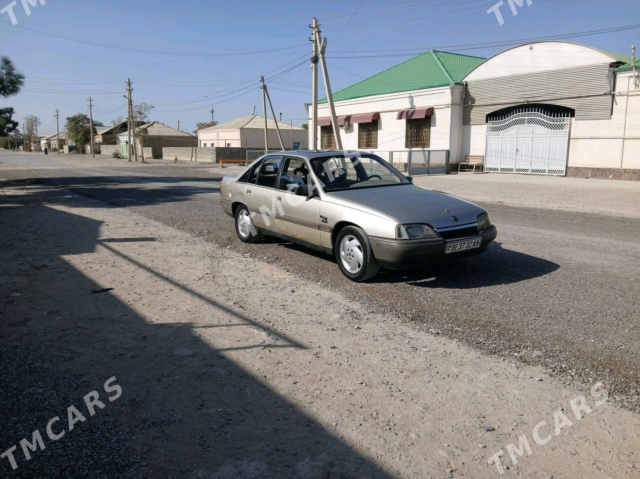 Opel Omega 1990 - 21 000 TMT - Бахарден - img 7