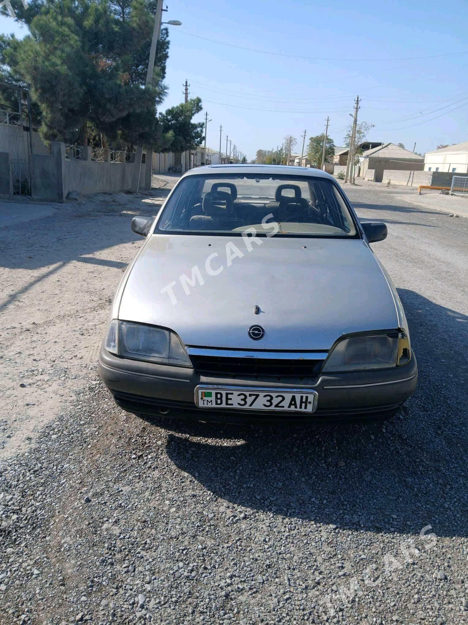 Opel Omega 1990 - 21 000 TMT - Бахарден - img 6