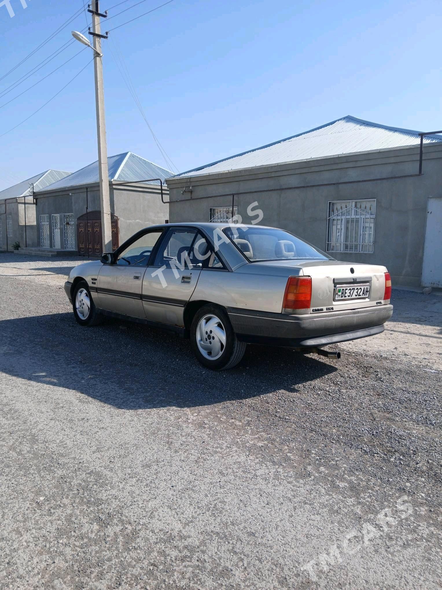Opel Omega 1990 - 21 000 TMT - Бахарден - img 2