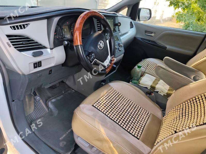 Toyota Sienna 2016 - 340 000 TMT - Köneürgenç - img 2
