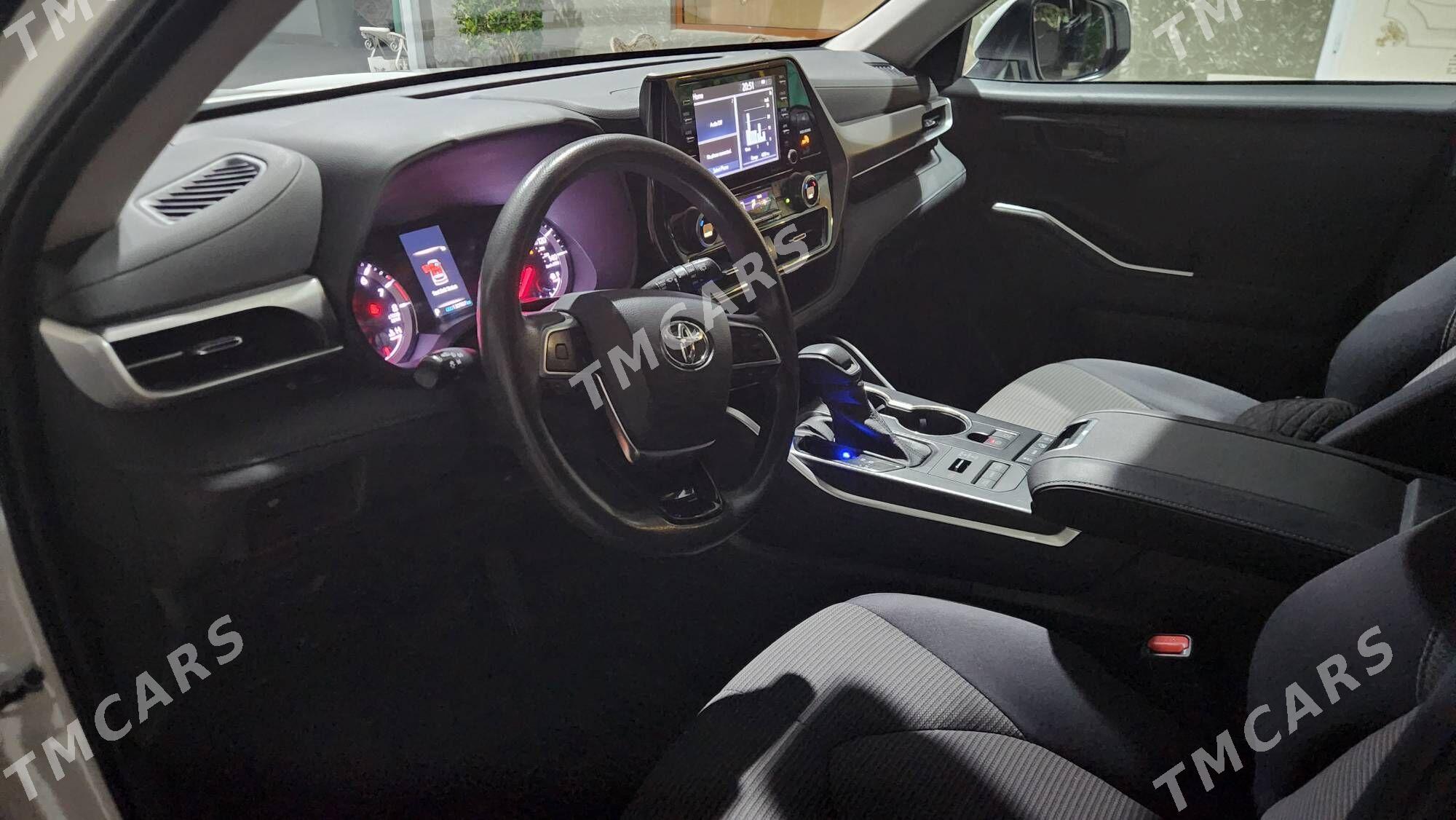 Toyota Highlander 2021 - 475 000 TMT - Ашхабад - img 3