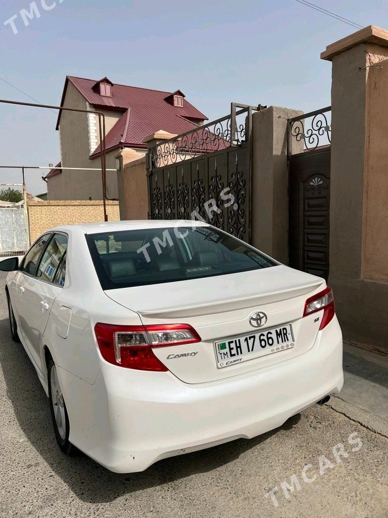 Toyota Camry 2012 - 230 000 TMT - Мары - img 6