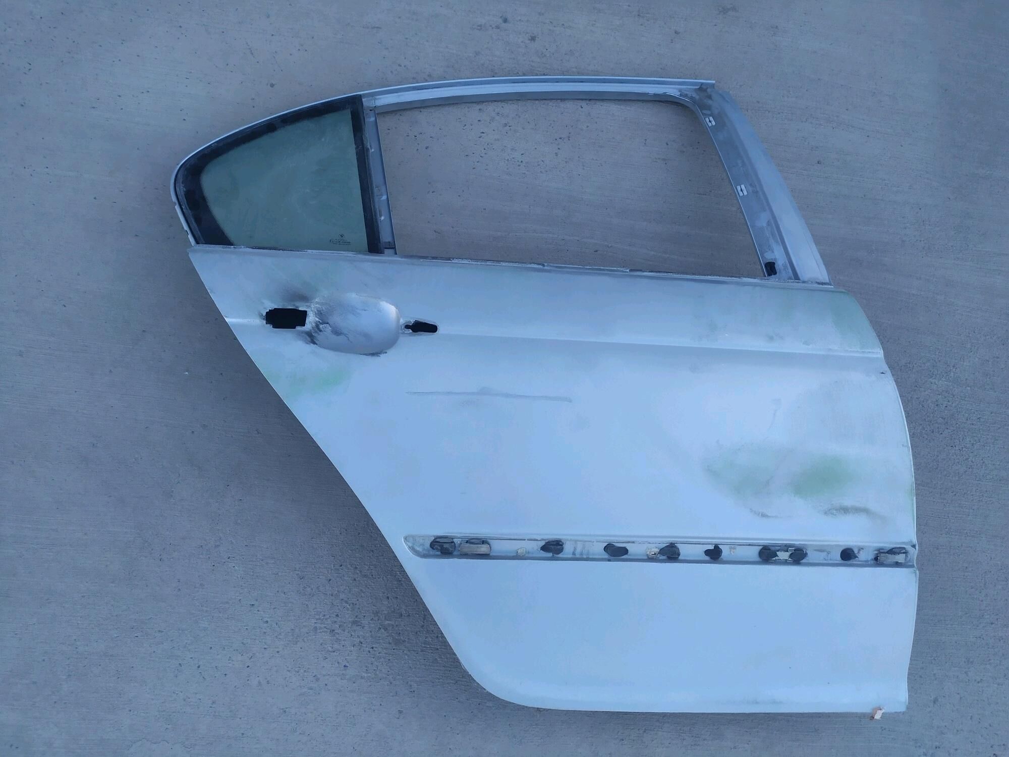 BMW E46 sag tarap yzky gapy 600 TMT - Дашогуз - img 1