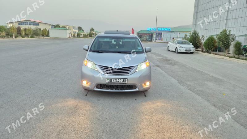 Toyota Sienna 2015 - 375 000 TMT - Гёкдепе - img 8