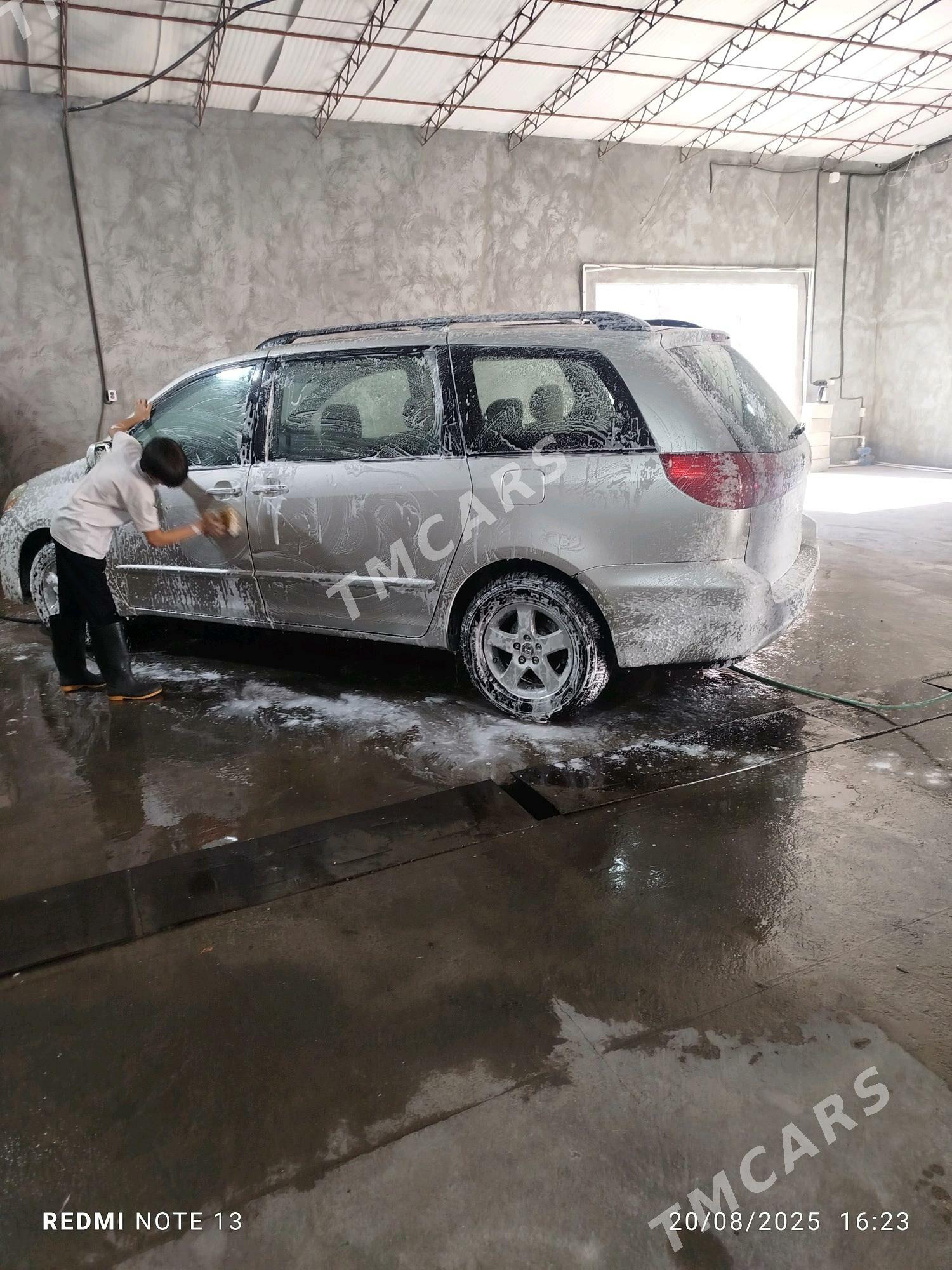 Toyota Sienna 2005 - 220 000 TMT - Mary - img 4