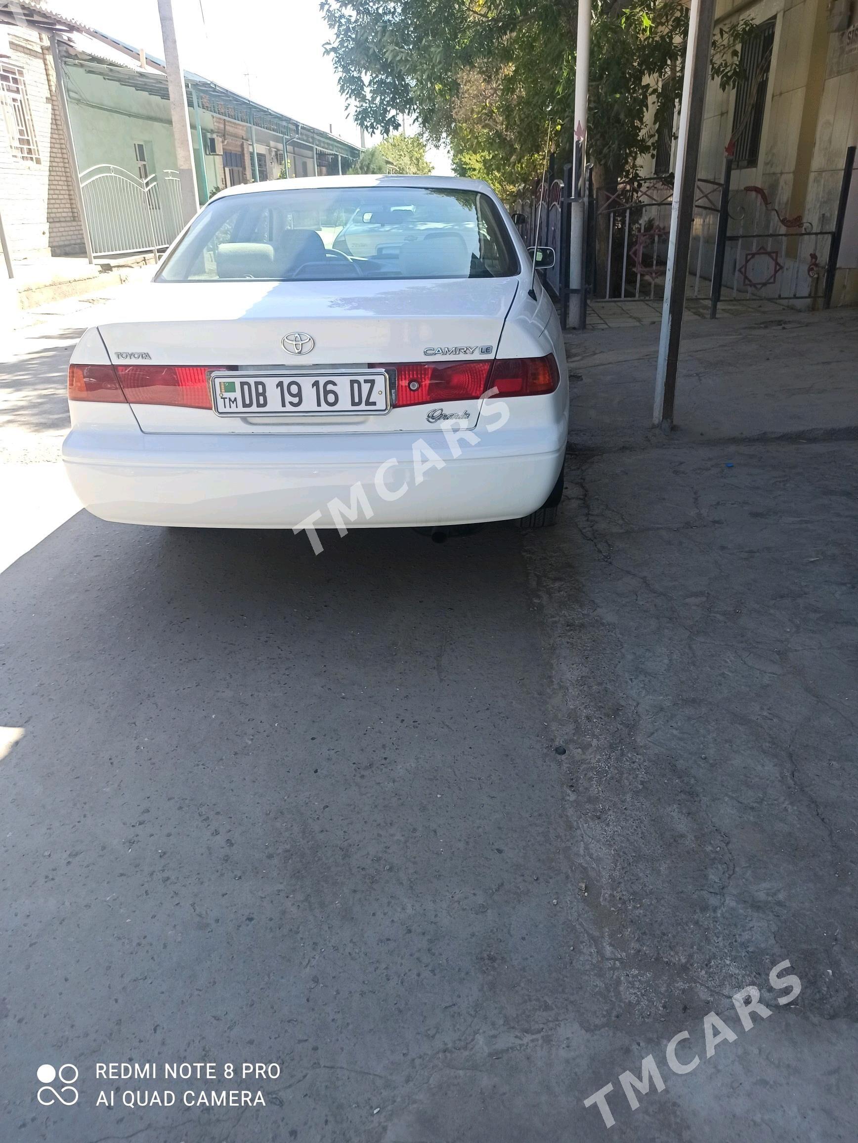 Toyota Camry 2001 - 170 000 TMT - Daşoguz - img 5