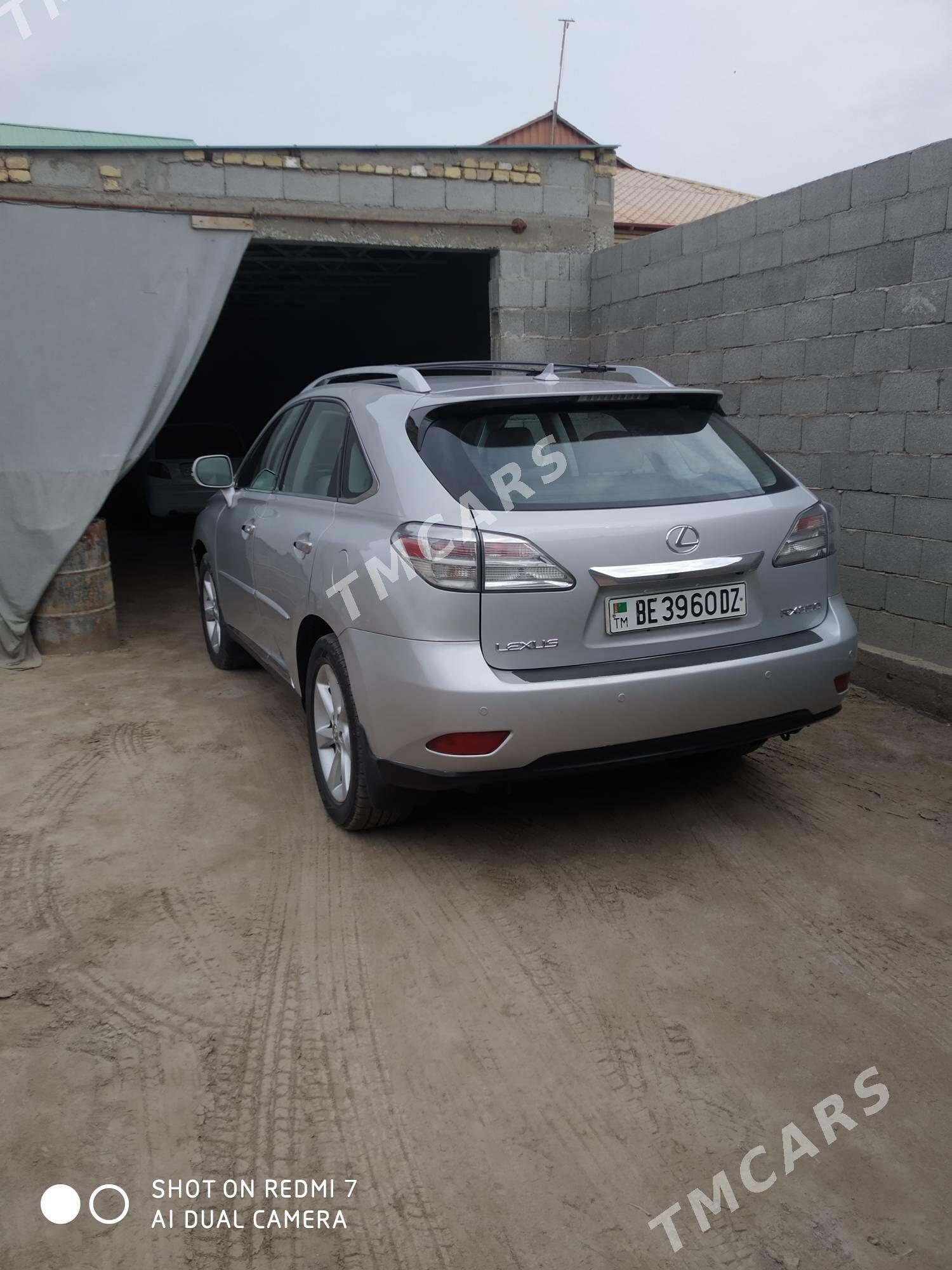 Lexus RX 350 2011 - 330 000 TMT - Гурбансолтан Едже - img 2