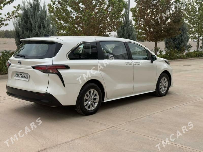 Toyota Sienna 2021 - 430 000 TMT - Ашхабад - img 7