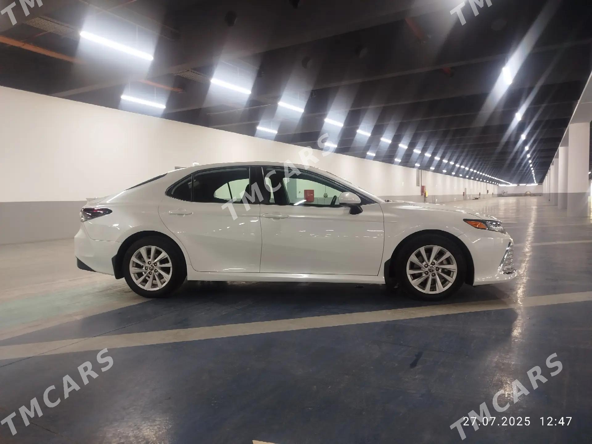 Toyota Camry 2022 - 320 000 TMT - Aşgabat - img 10