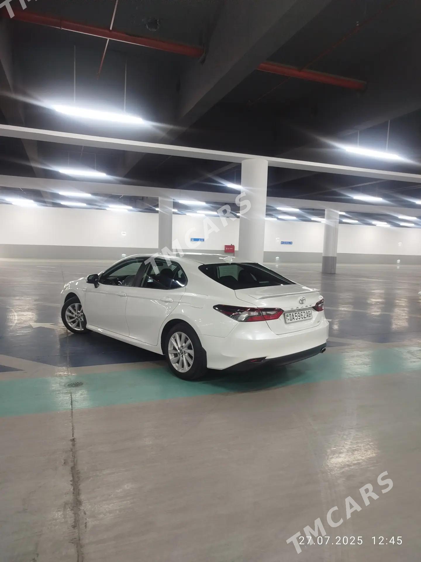Toyota Camry 2022 - 320 000 TMT - Aşgabat - img 7