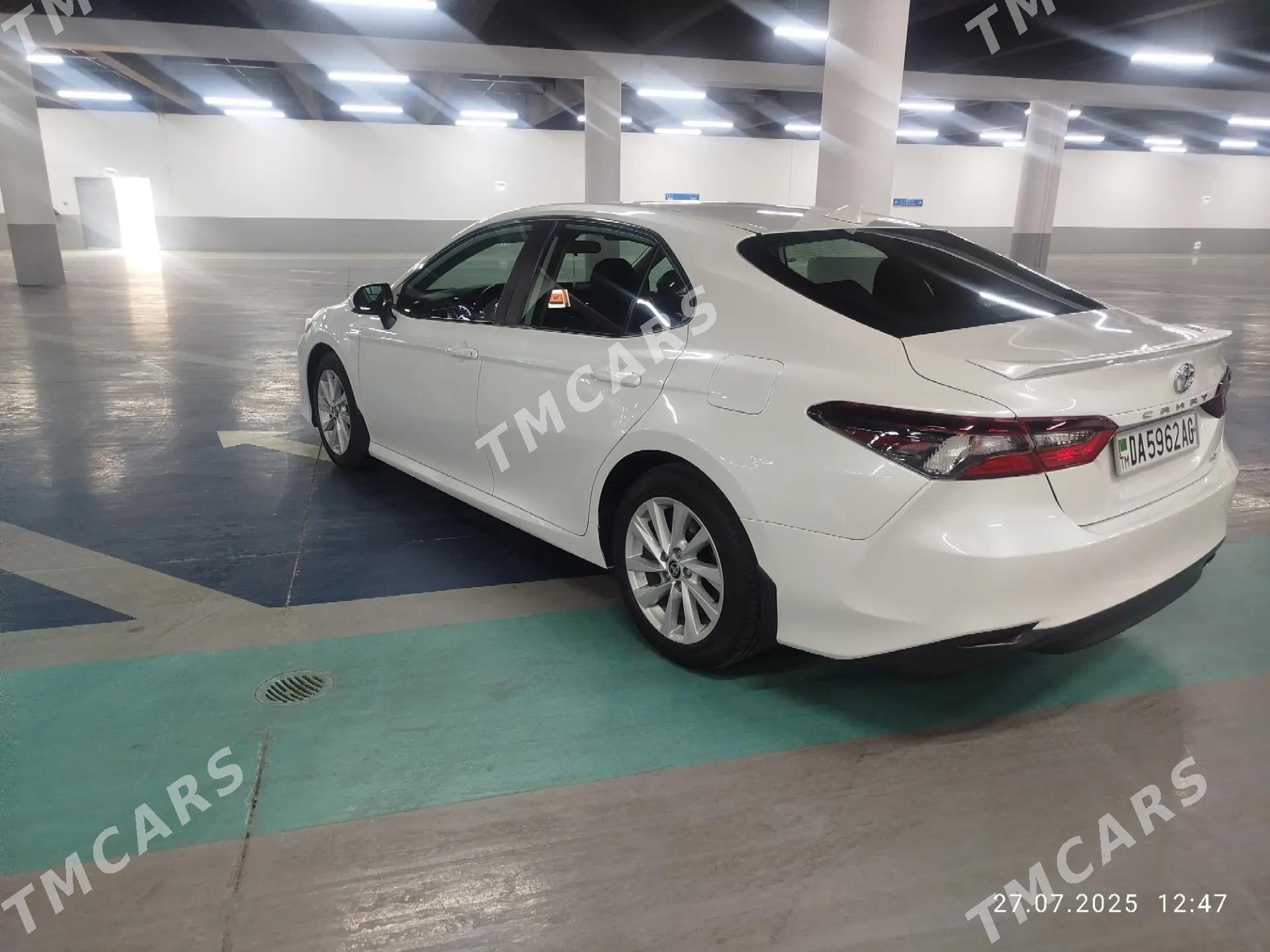 Toyota Camry 2022 - 320 000 TMT - Aşgabat - img 8