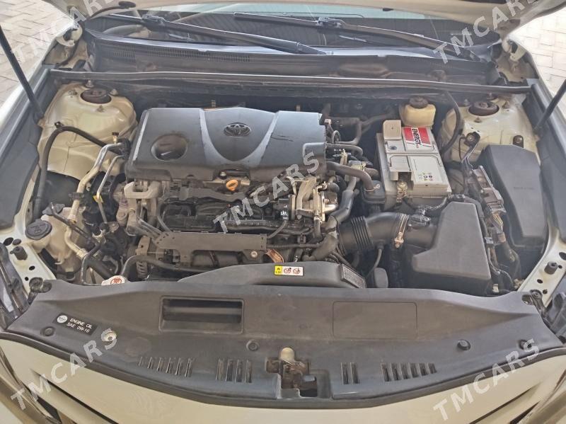 Toyota Camry 2019 - 275 000 TMT - Байрамали - img 2