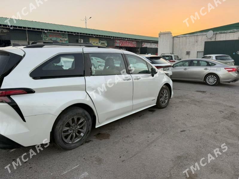 Toyota Sienna 2021 - 330 000 TMT - Ашхабад - img 3