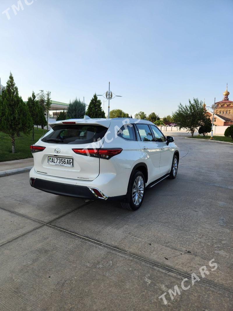 Toyota Highlander 2020 - 686 000 TMT - Ашхабад - img 4
