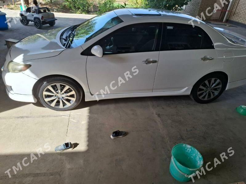 Toyota Corolla 2010 - 160 000 TMT - Мары - img 4