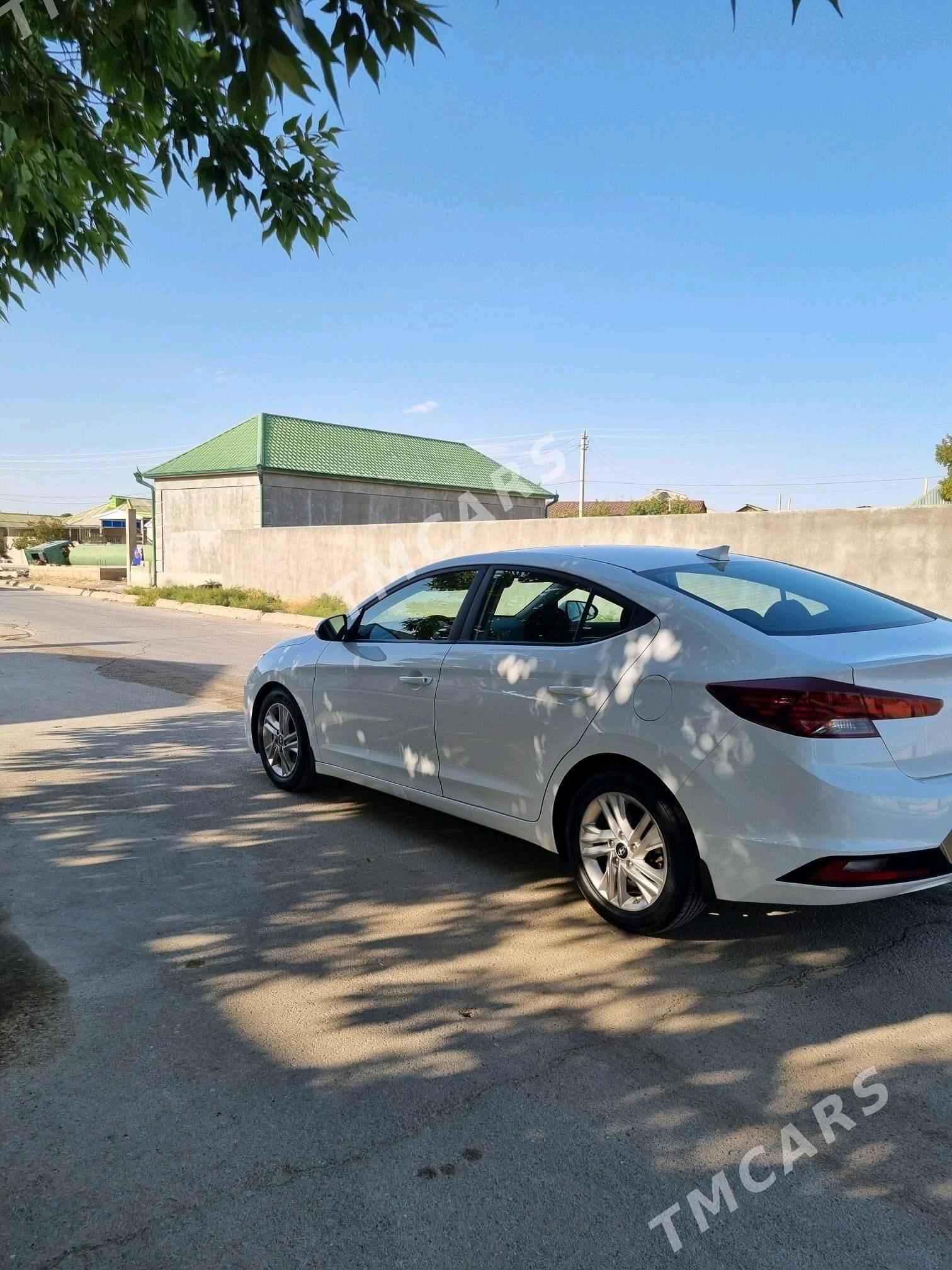 Hyundai Elantra 2020 - 240 000 TMT - Ашхабад - img 4
