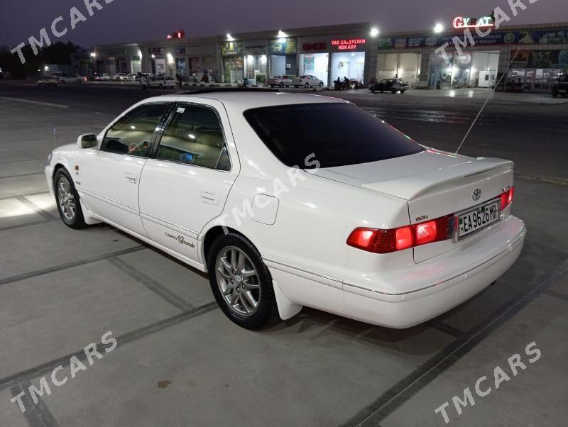 Toyota Camry 2000 - 177 000 TMT - Baýramaly - img 4