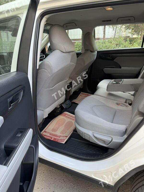 Toyota Highlander 2020 - 475 000 TMT - Ашхабад - img 8