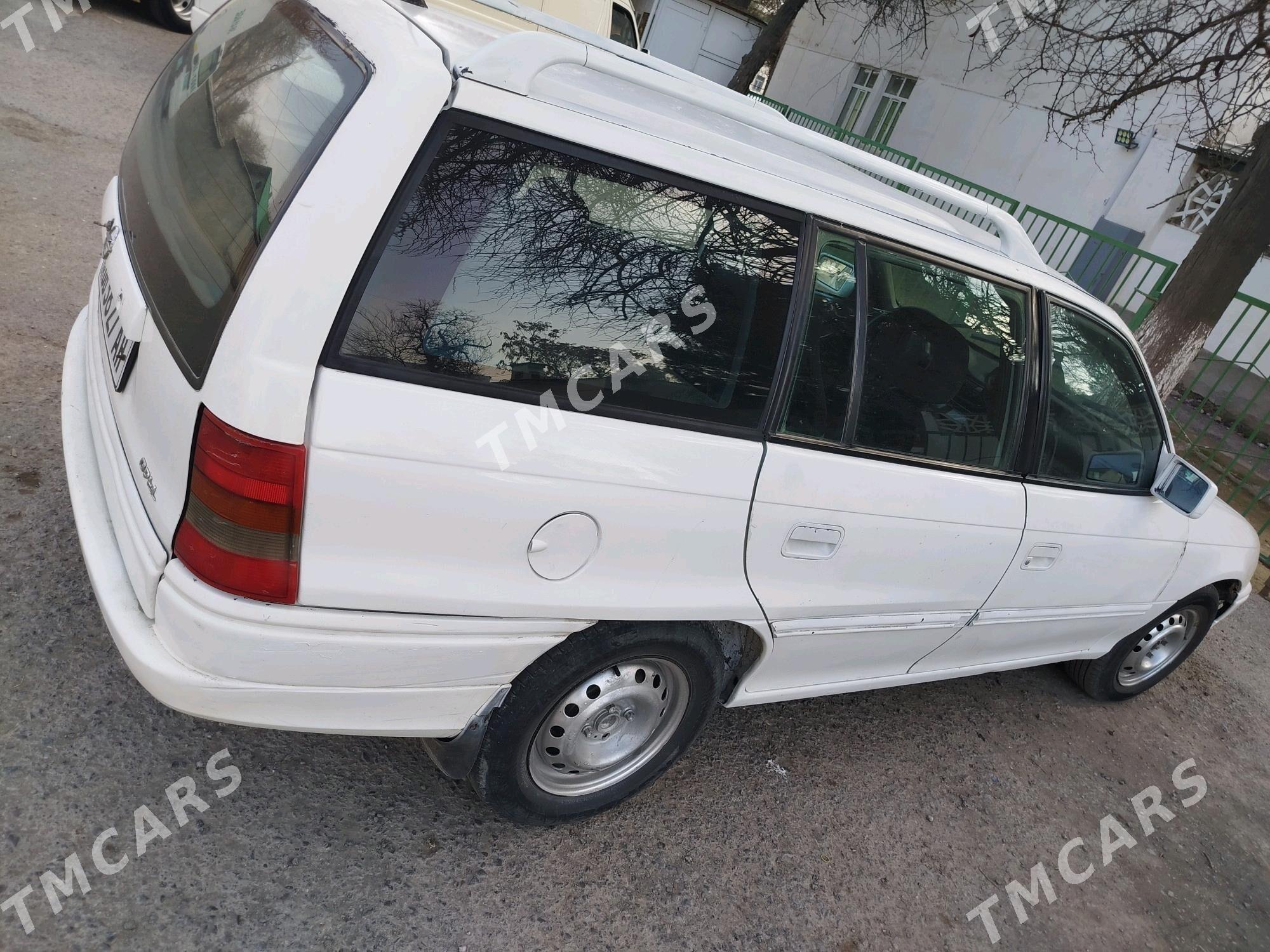 Opel Astra 1995 - 29 000 TMT - Çoganly - img 3
