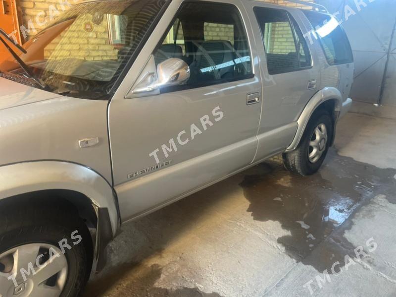 Chevrolet Blazer 1997 - 50 000 TMT - Türkmenabat - img 2