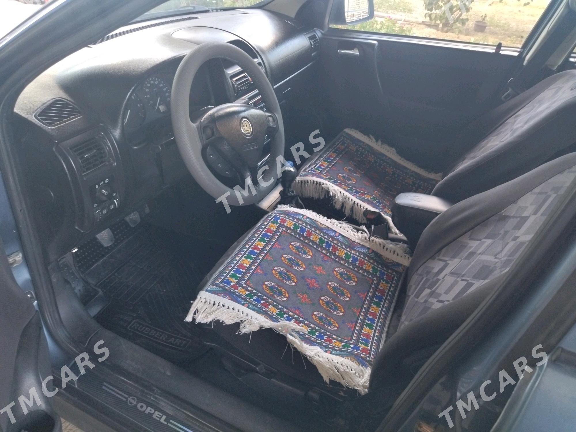 Opel Astra 2000 - 80 000 TMT - Дашогуз - img 3