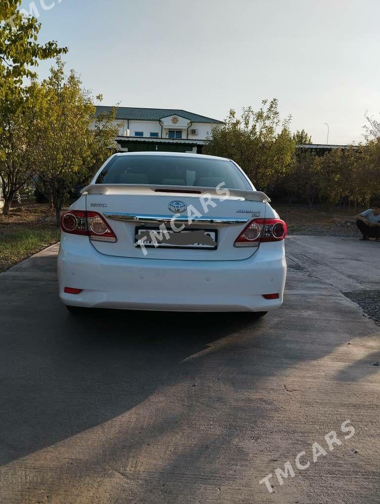 Toyota Corolla 2013 - 190 000 TMT - Тязе заман - img 4