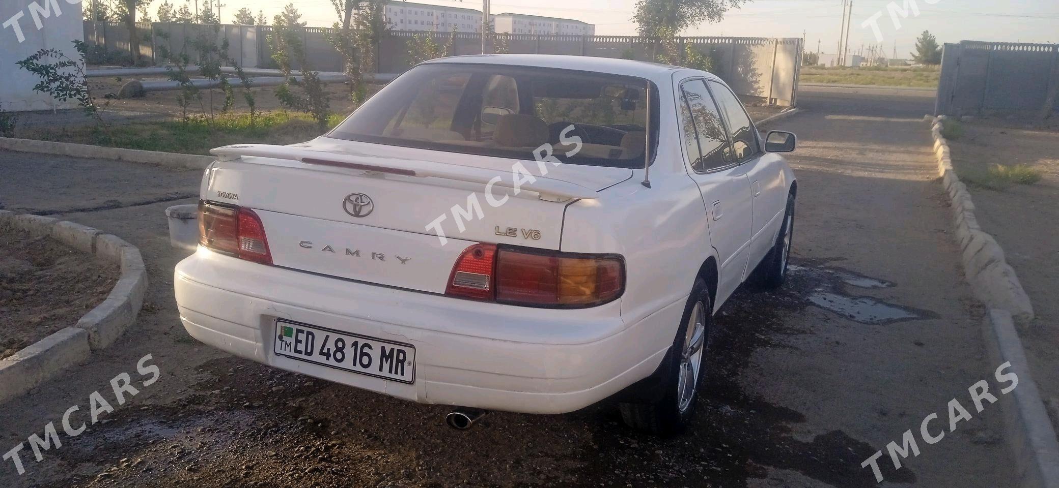 Toyota Camry 1995 - 90 000 TMT - Сакарчага - img 2