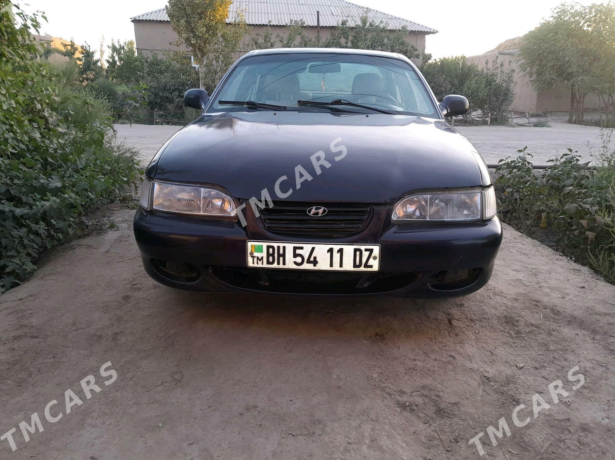 Hyundai Sonata 1997 - 50 000 TMT - Гурбансолтан Едже - img 4