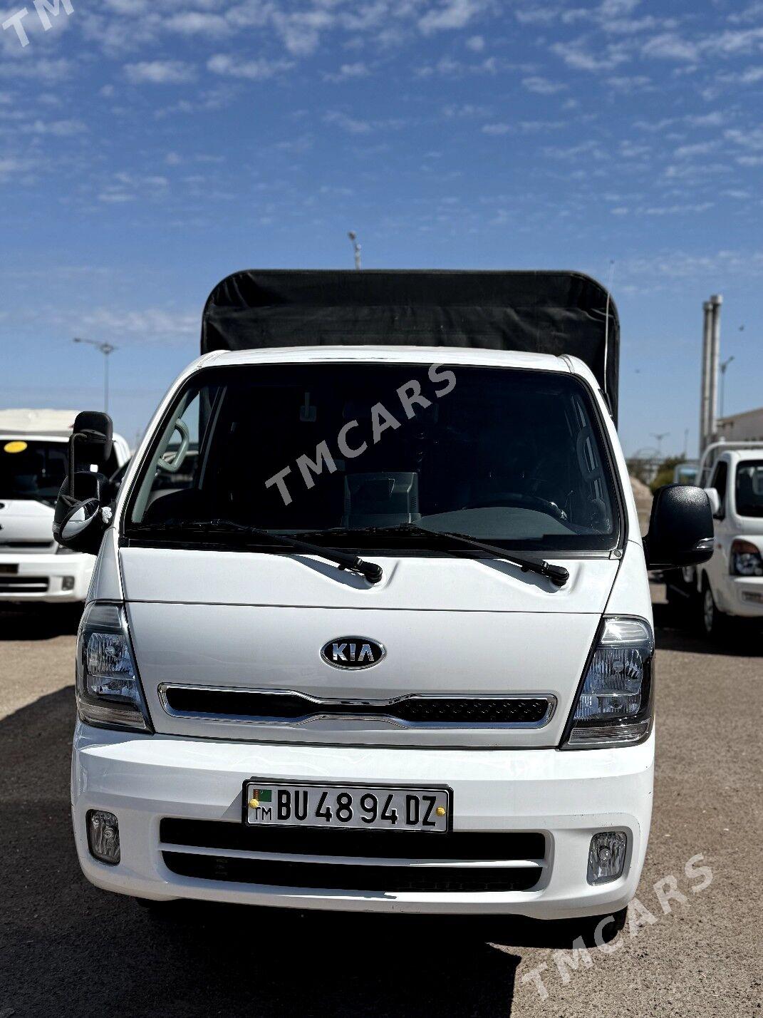 Kia Bongo 2020 - 260 000 TMT - Дашогуз - img 3