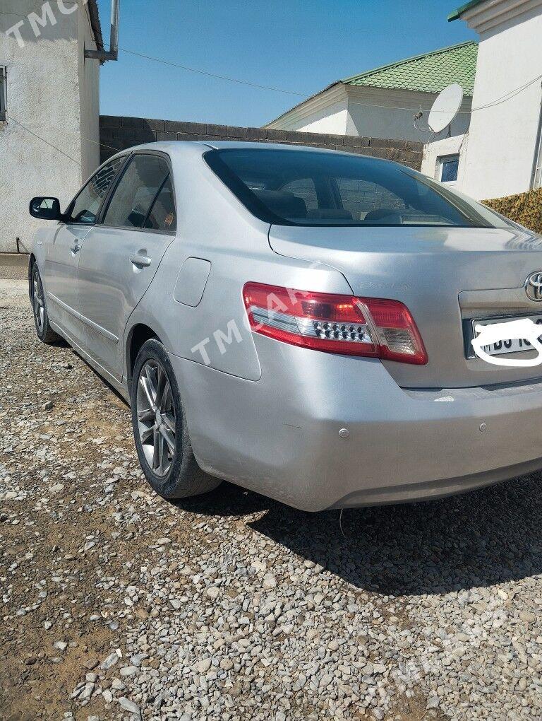 Toyota Camry 2011 - 130 000 TMT - Bäherden - img 5
